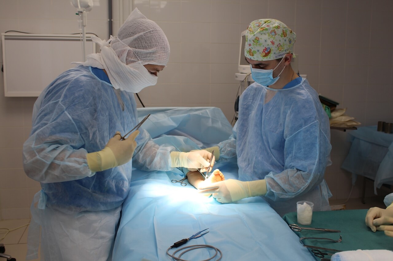 Лечение рецидива косолапости