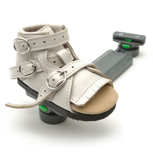 Ботинки для брейсов Медвежонок на ремнях, размер 11